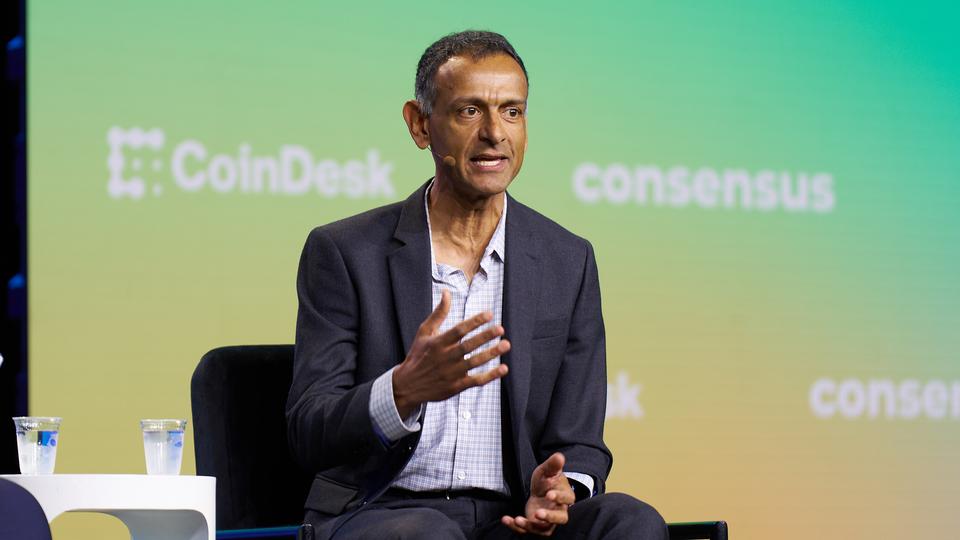 Кадровые изменения в Coinbase: Гревал уходит, новые назначения — изображение CoinDesk