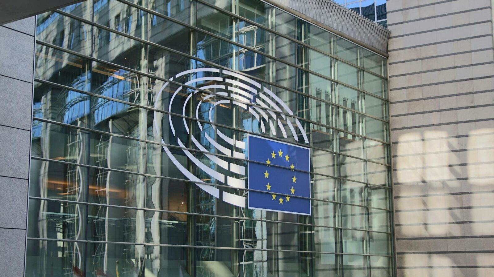 Nasdaq и Boerse Stuttgart требуют пересмотра лимита токенизации в ЕС — изображение CoinDesk